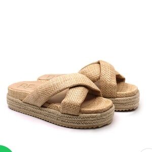 Crisscross platform sandals - 9 NWT